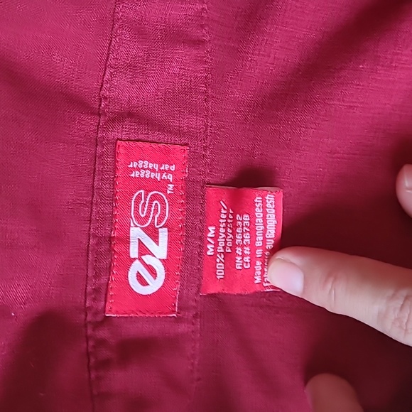 EZS by Haggar Red Crop Sleeve Button Down Blouse Size Medium - Picture 3 of 8